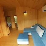 Leontopolis Hotel apartamentowy 3*