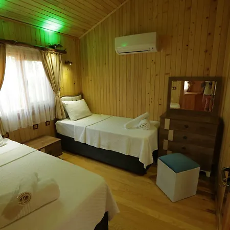 Leontopolis Appart hôtel 3*